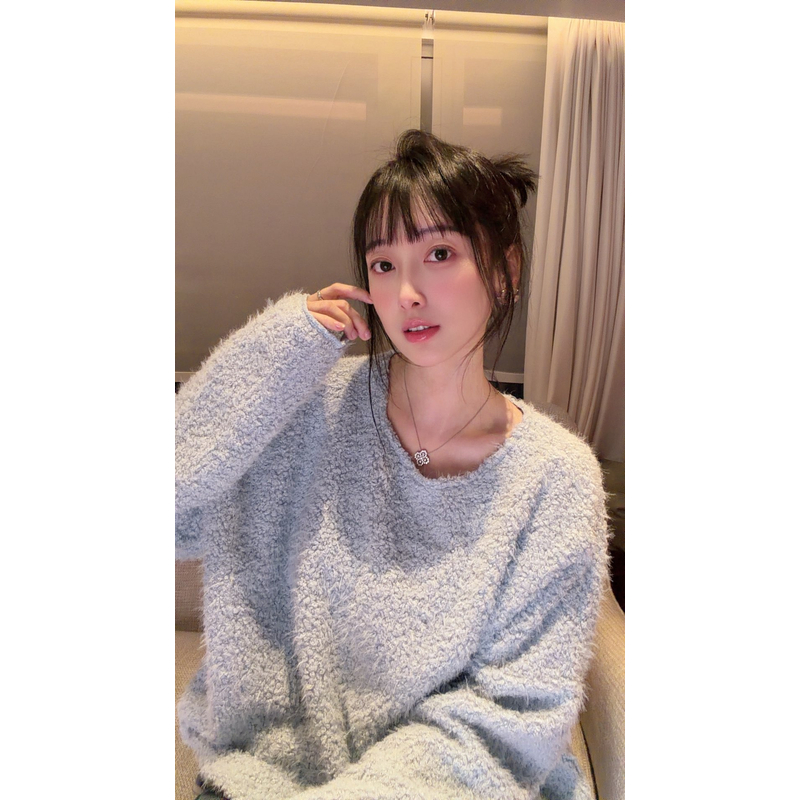 【张静芝】新品~2色 慵懒韩范儿软绵绵温暖秋冬V领显瘦秋冬女生卫衣