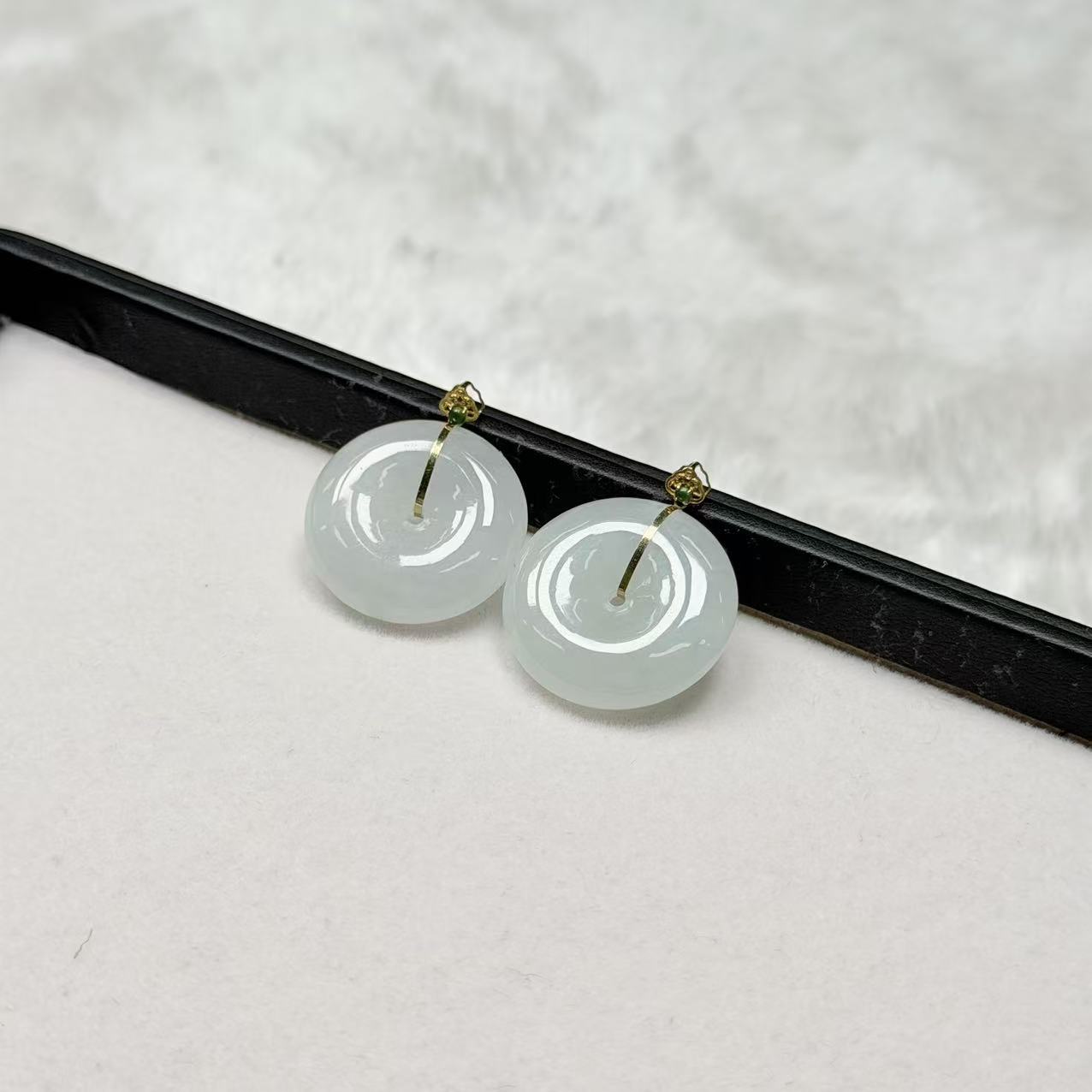 【睿泽赏宝】18k翡翠平安扣吊坠多样性发一 24*6KZS112415