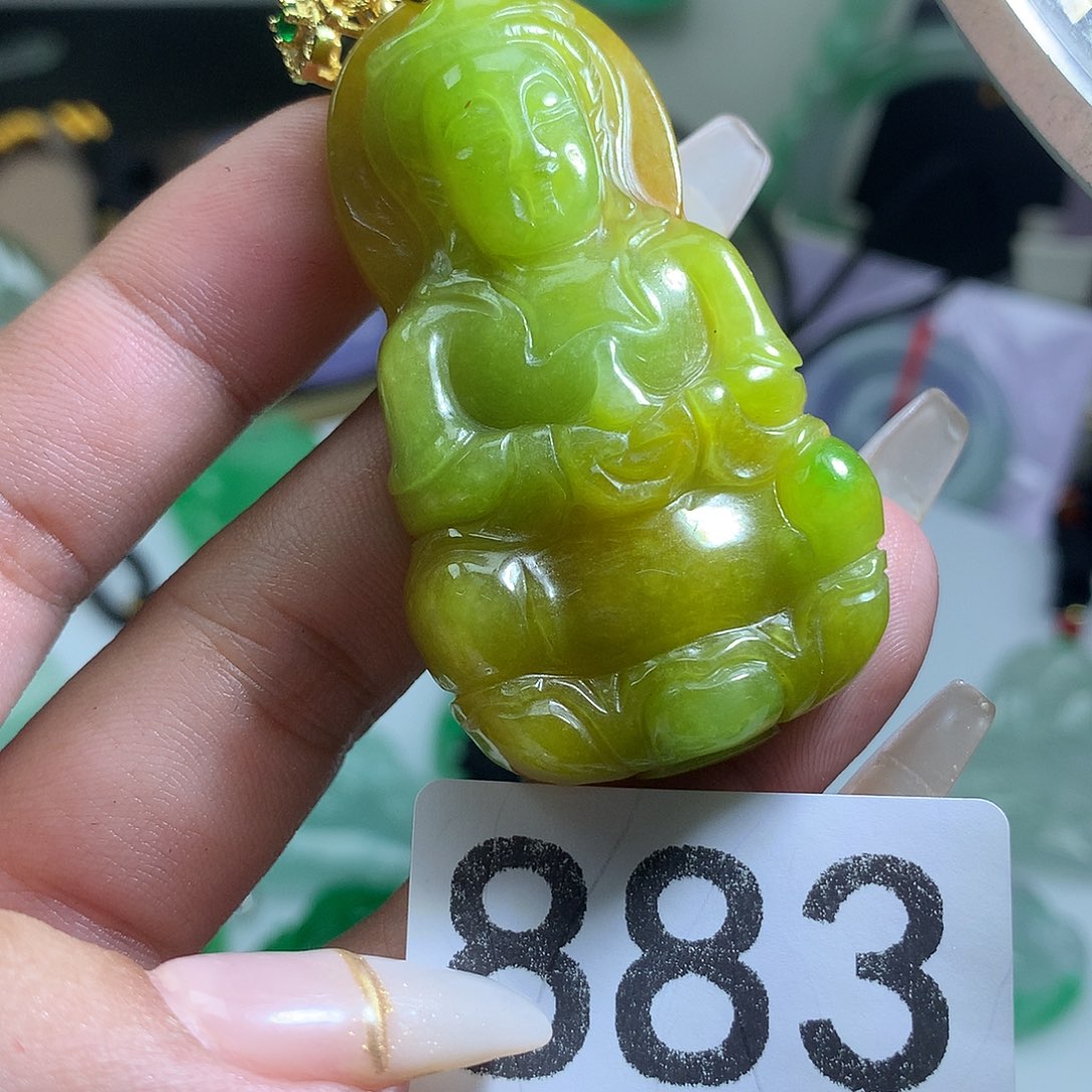 翡翠未镶嵌吊坠(赠链)翡翠