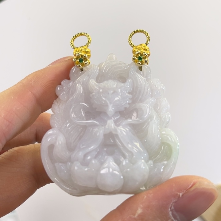 翡翠吊坠(赠链)未镶嵌代编织