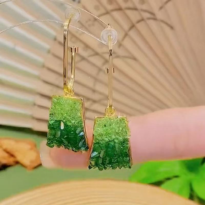 铜合金绿色耳坠几何形重工耳环A053