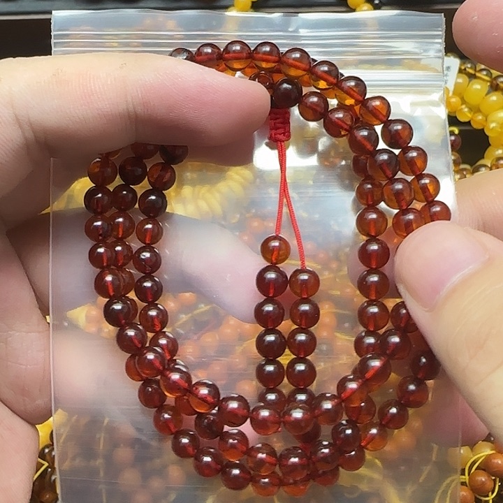 未镶嵌琥珀珠宝奇石