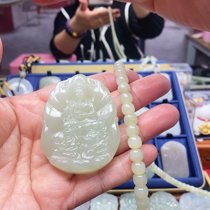 【闪购商品】和田玉颈饰未镶嵌C*