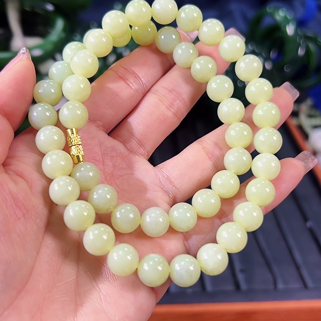 和田玉未镶嵌颈饰卡10