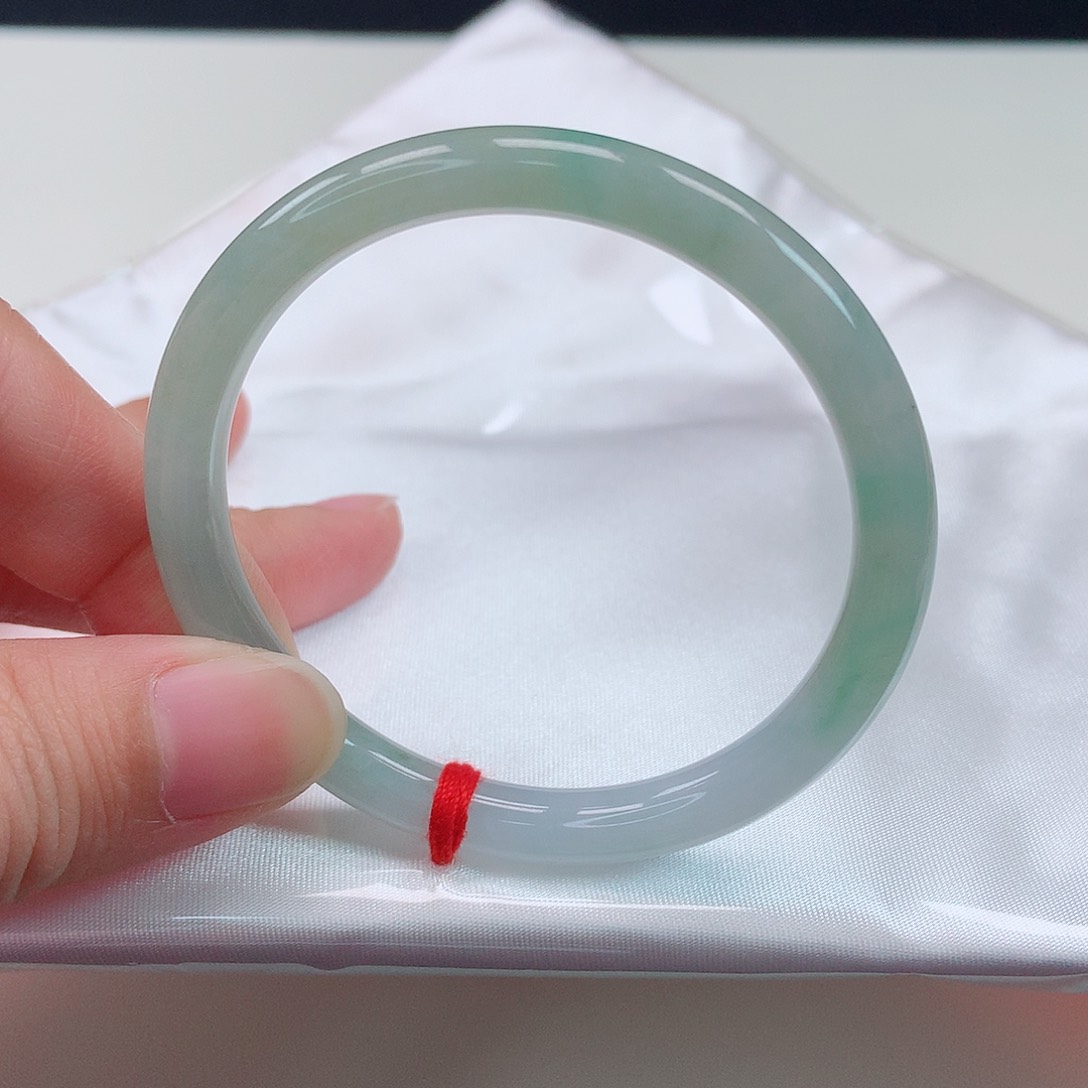 翡翠手镯未镶嵌50圆条