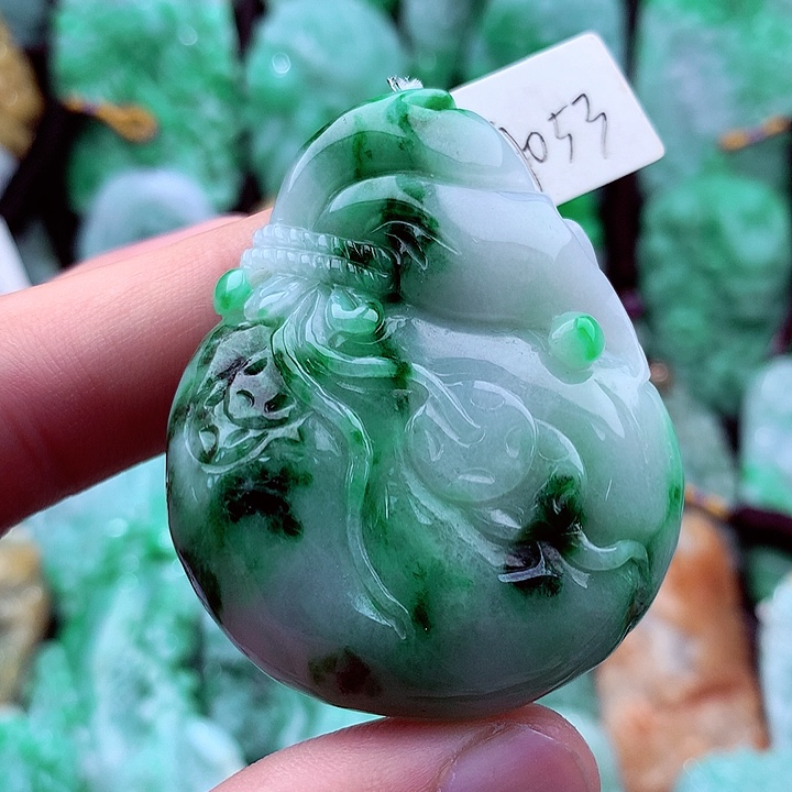 翡翠吊坠(不含链)未镶嵌