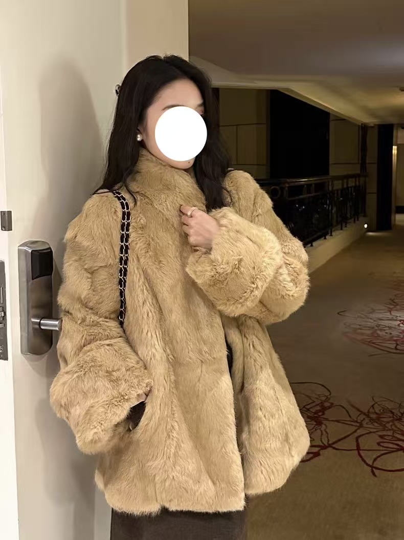 25冬季皮毛一体安哥拉长毛草原兔外套冬季立领加厚短外女套XJ021