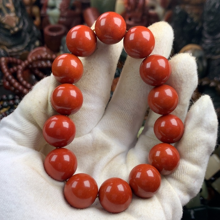 透闪石质玉未镶嵌珠宝奇石