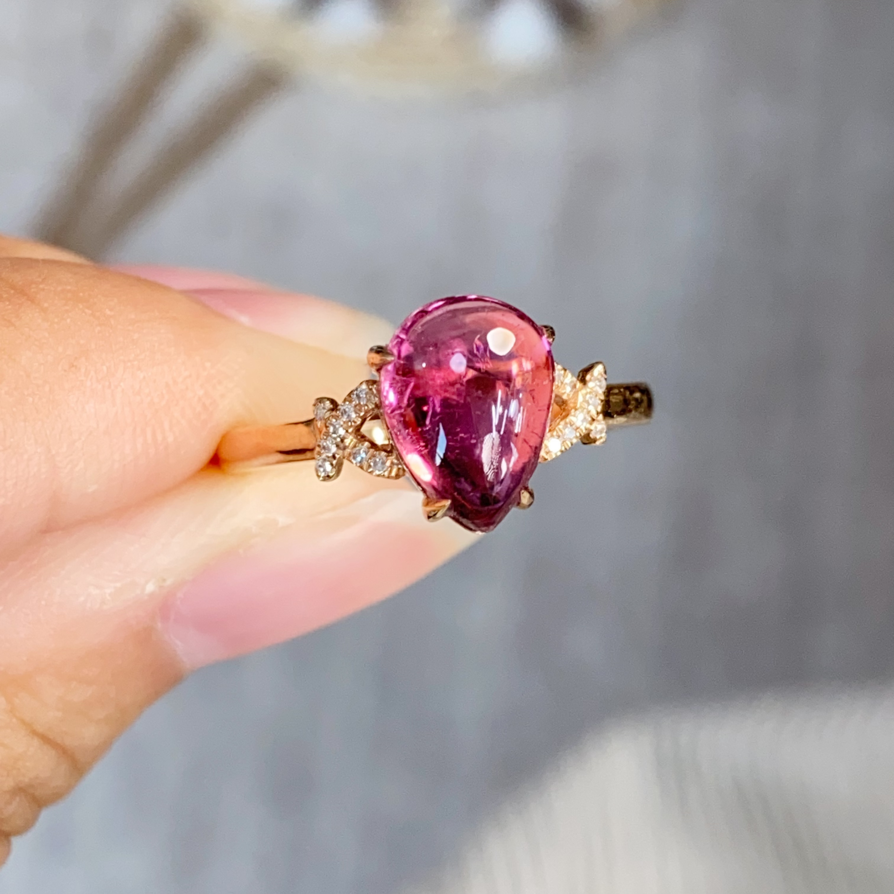 卡诺恩珠宝18k镶嵌钻石天然碧玺戒指时尚气质