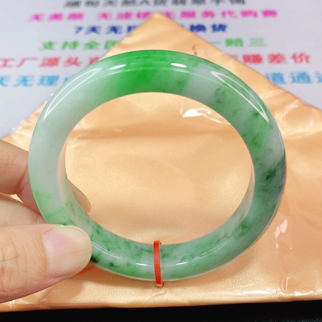 未镶嵌手镯翡翠55.6圈口正圈