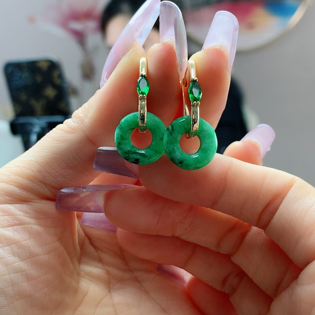 【闪购商品】翡翠耳饰未镶嵌，