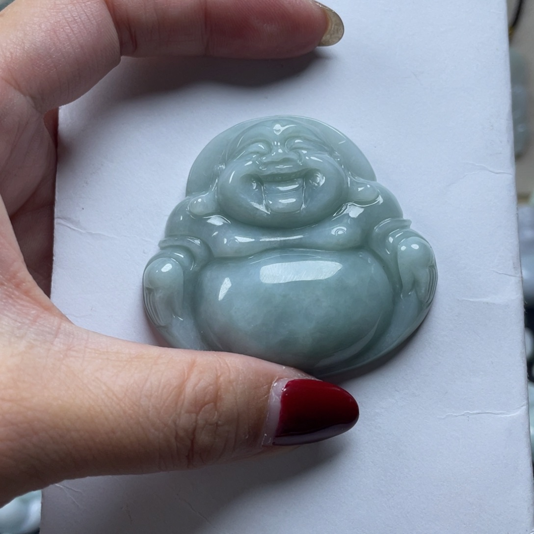 翡翠颈饰未镶嵌…