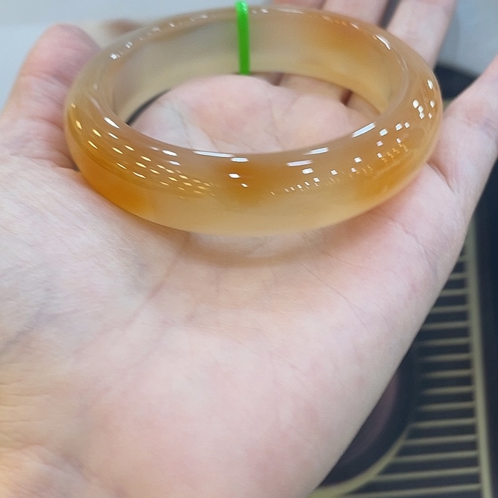 玛瑙/玉髓手镯未镶嵌F*f