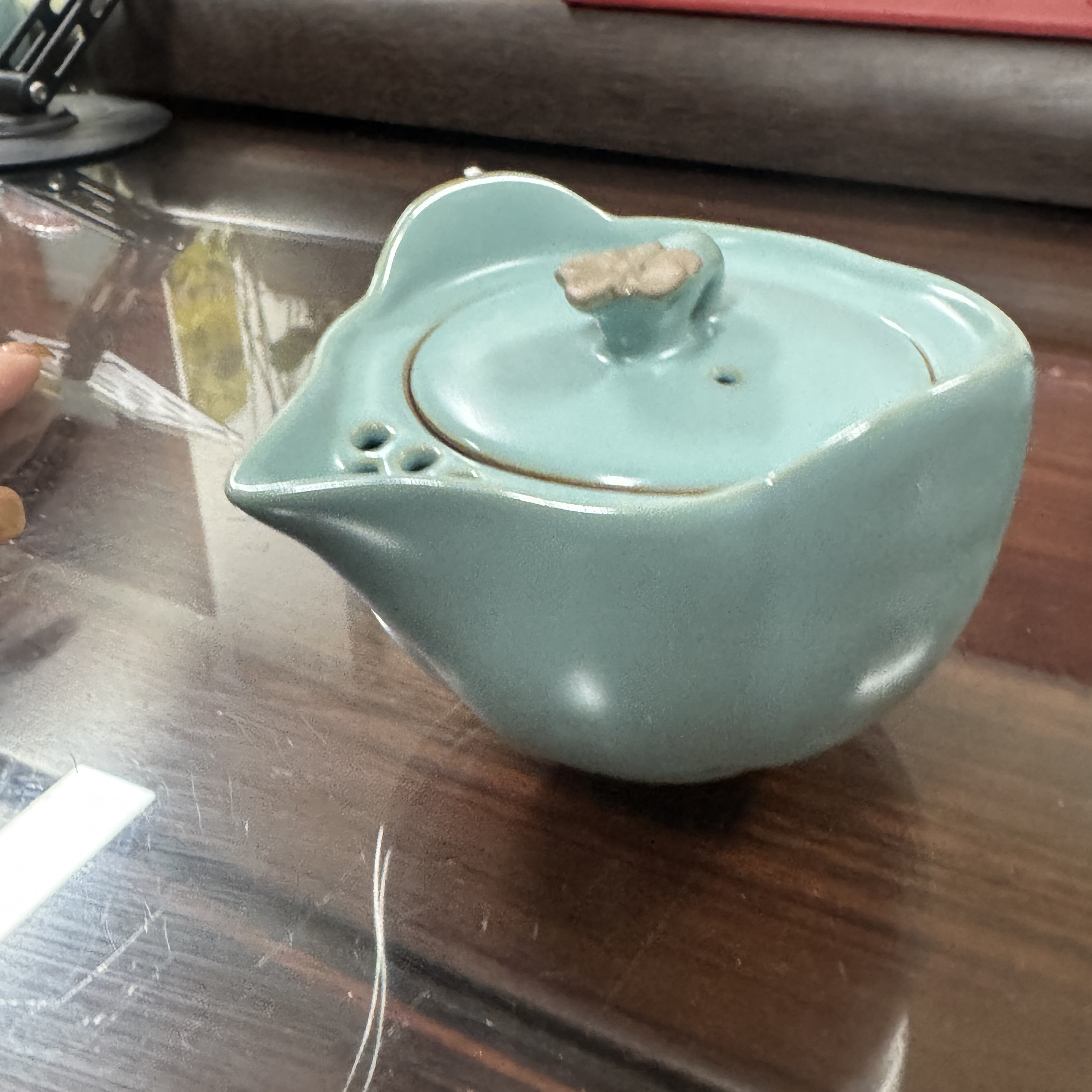 梅花如意手抓壶180毫升