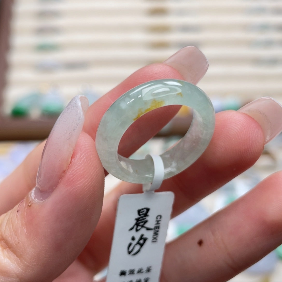 N***.翡翠未镶嵌戒圈a04港圈14薄荷绿桂花糕