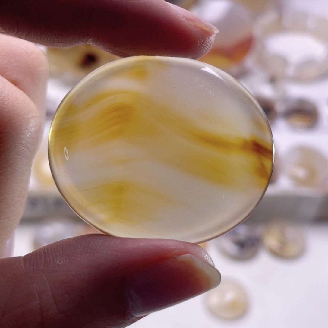 玛瑙/玉髓未镶嵌珠宝奇石