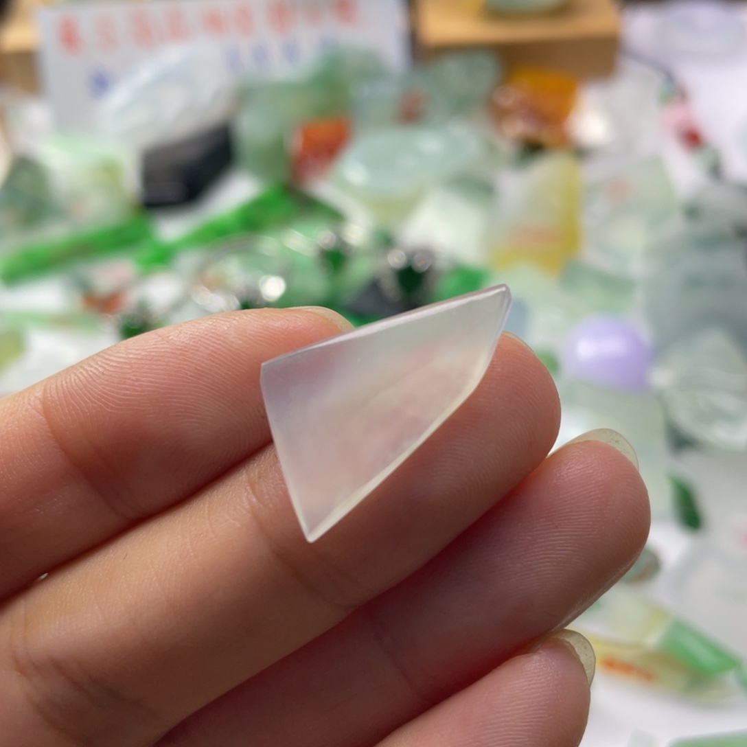 定制翡翠未镶嵌天然缅甸翡翠