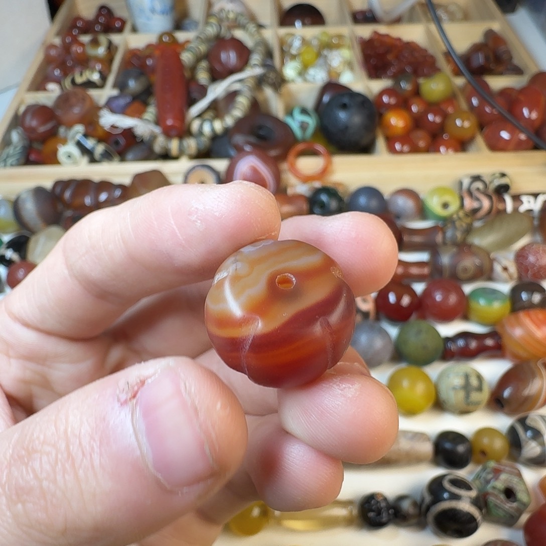 玛瑙/玉髓未镶嵌纯天然玛瑙珠子