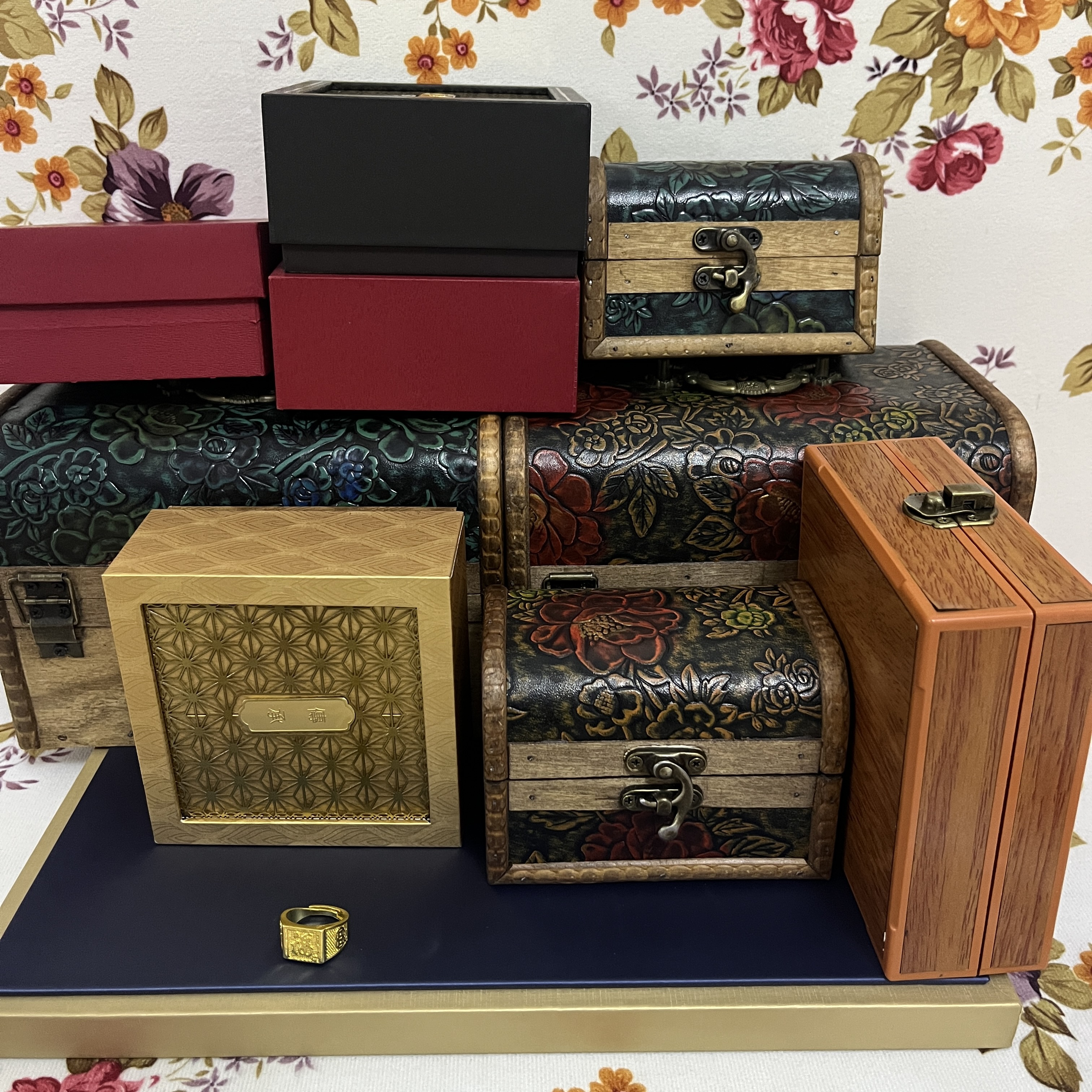 惊喜礼盒春节风SPKG033000