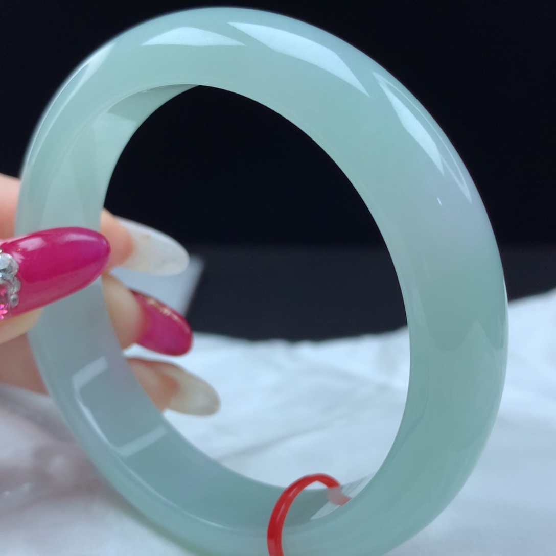 未镶嵌手镯翡翠97027,