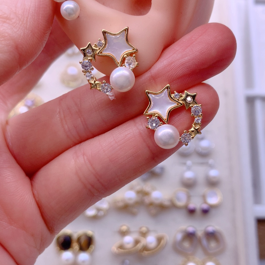 淡水珍珠耳饰合金