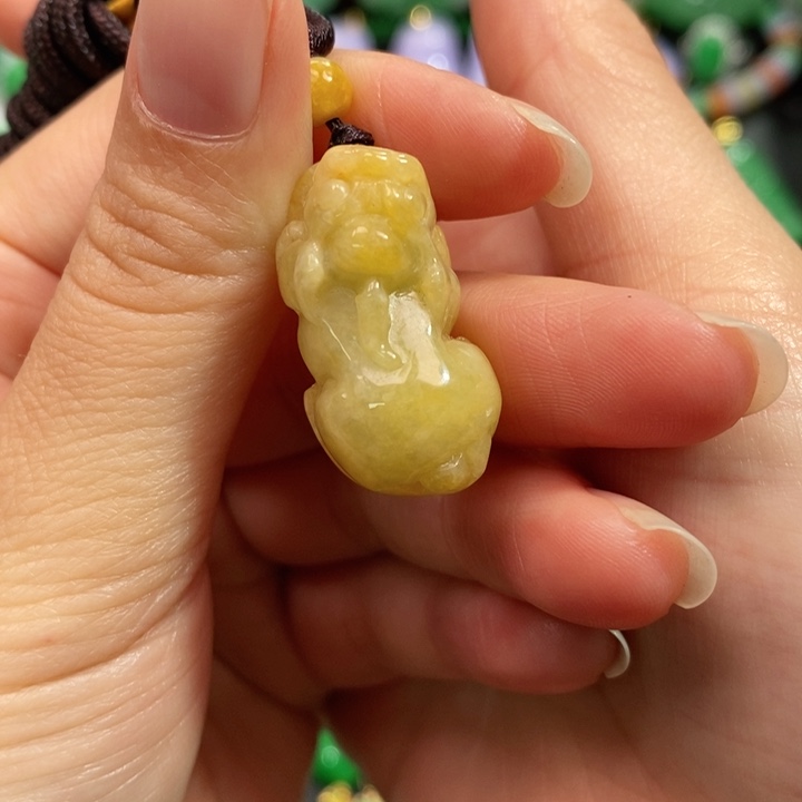 颈饰未镶嵌翡翠吊坠