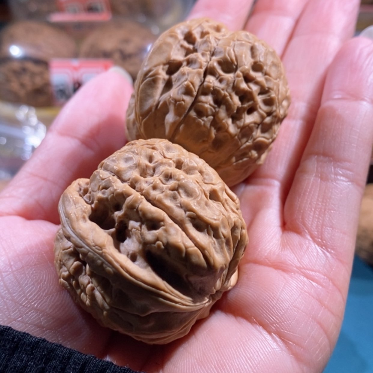 【闪购商品】文玩核桃吊坠金**云甲骨文