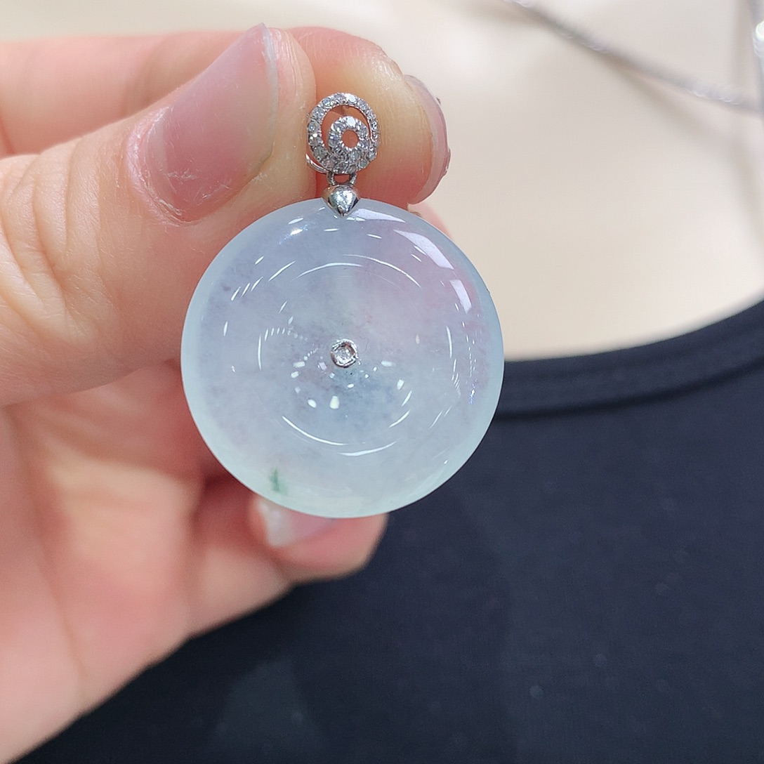 翡翠颈饰18K金镶嵌平安扣