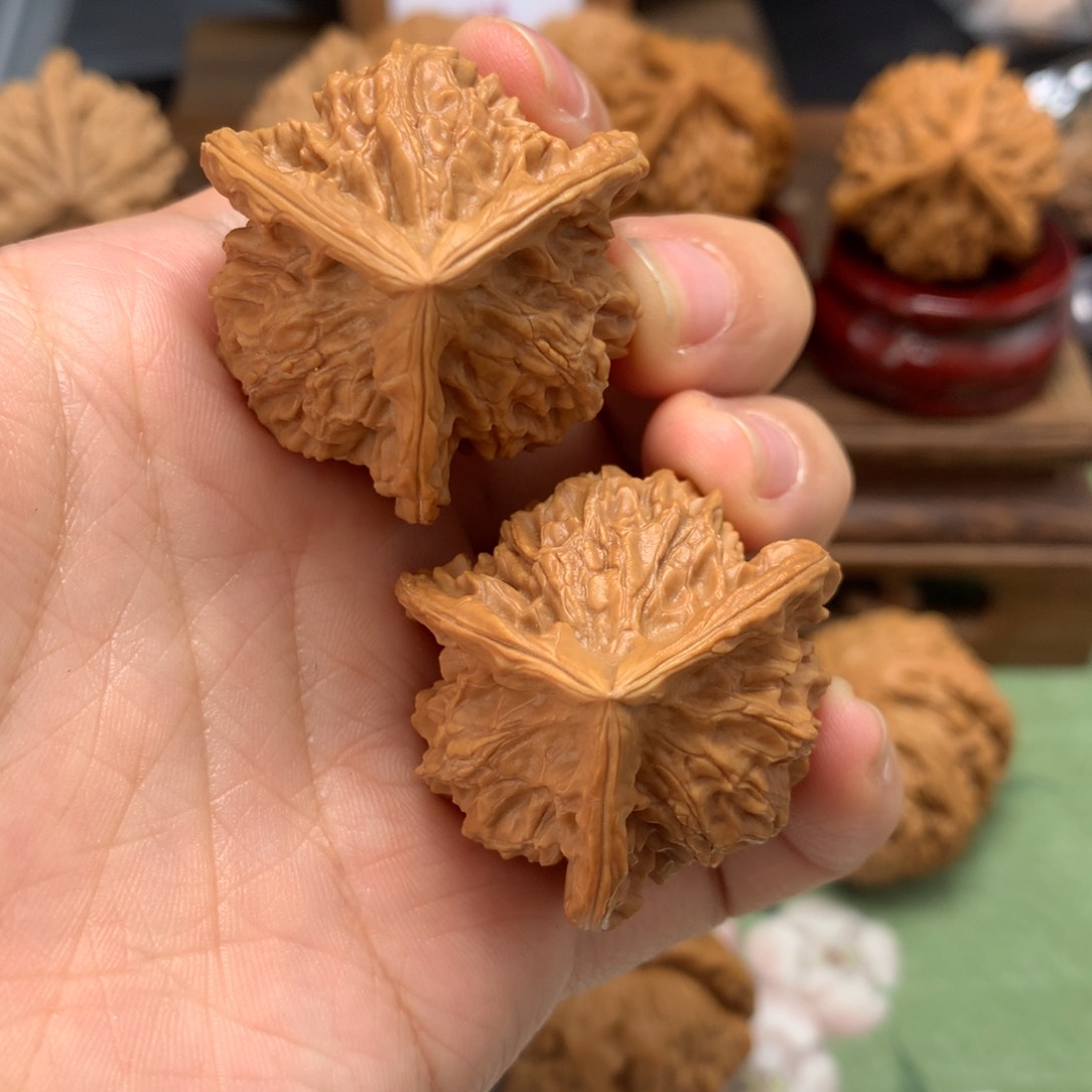 文玩核桃吊坠36正本