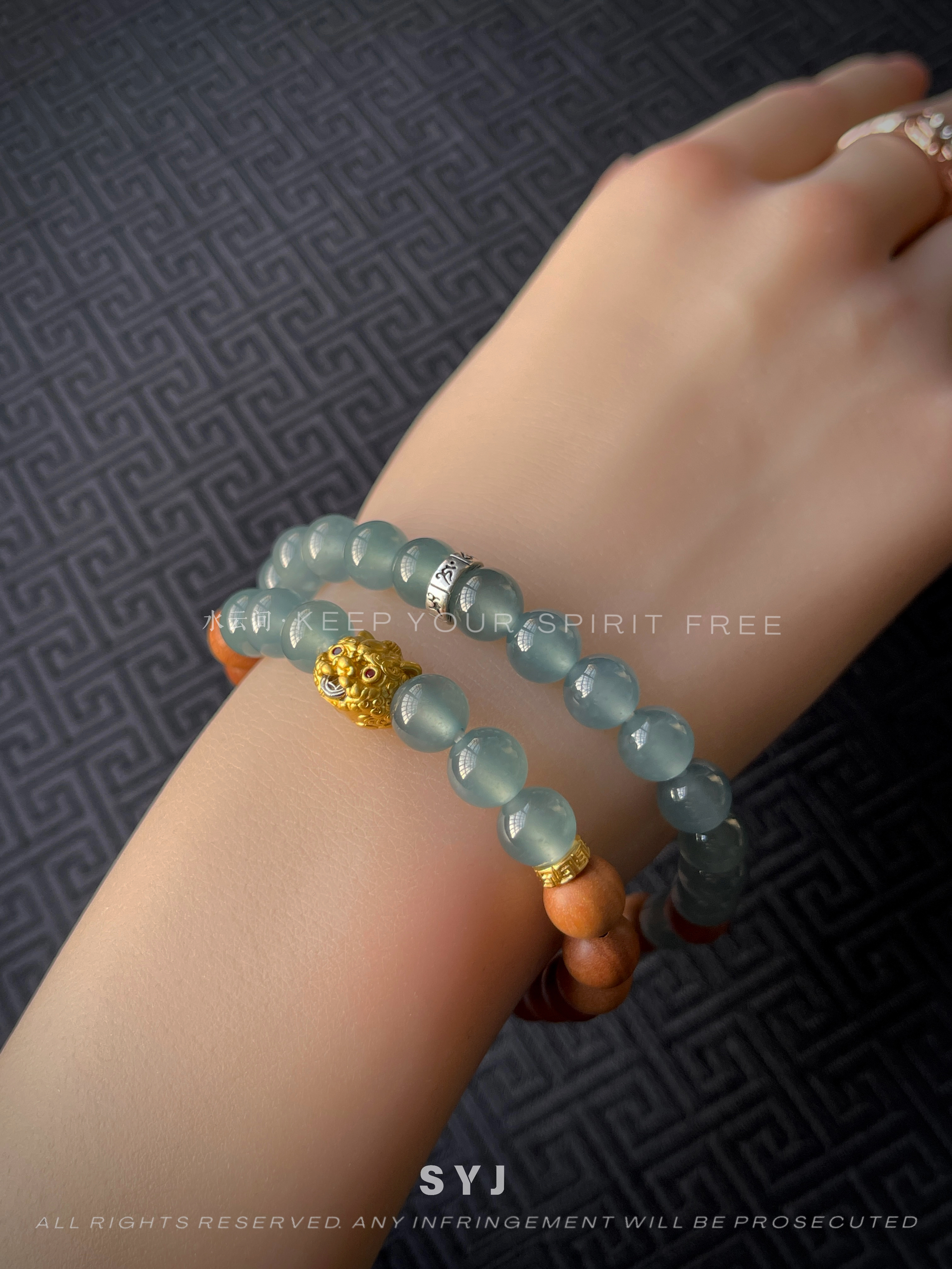 W821【冰澈】天然危地马拉翡翠A货〔精工〕国潮◇老钱风-吞金兽︱约8MM