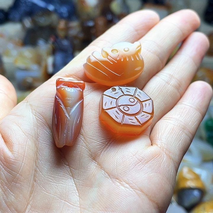 玛瑙/玉髓未镶嵌饰品