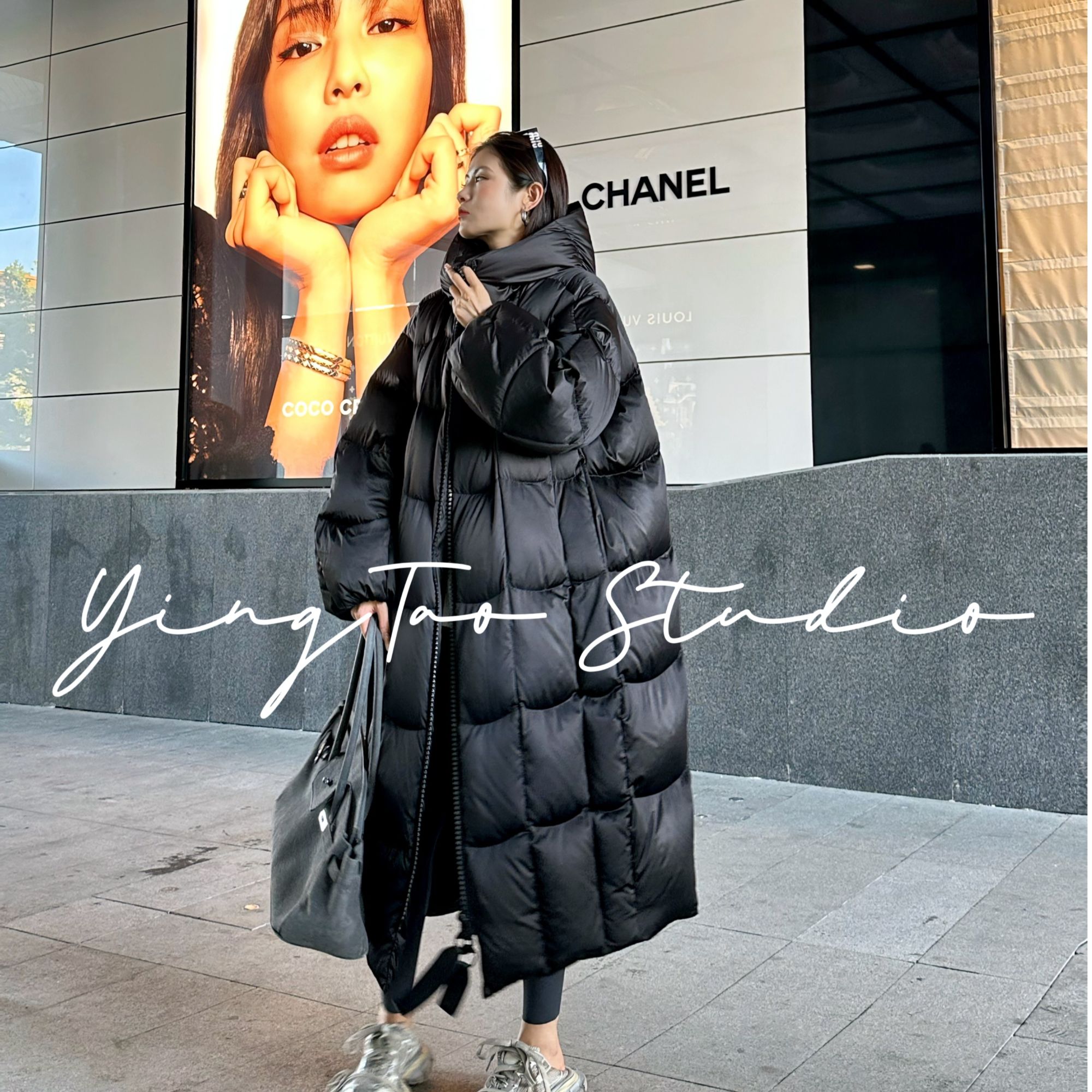 【冬日恋歌】缎面泡芙保暖羽绒服女长款冬季连帽90白鸭绒连帽厚外套