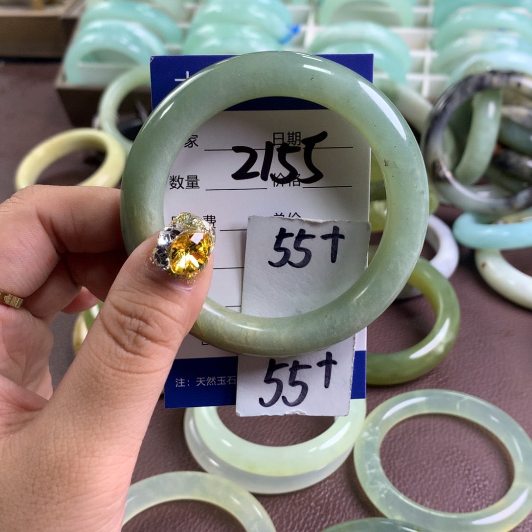 蛇纹石玉手镯未镶嵌2155