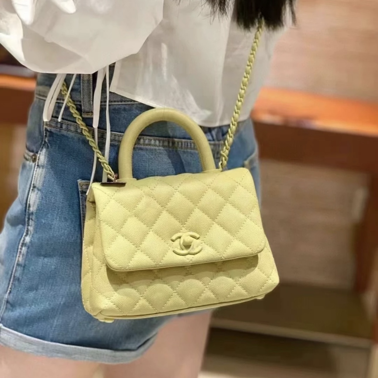 99新 Chanel/香奈儿 Chanel小鸡黄cocohandle mini25080087-07