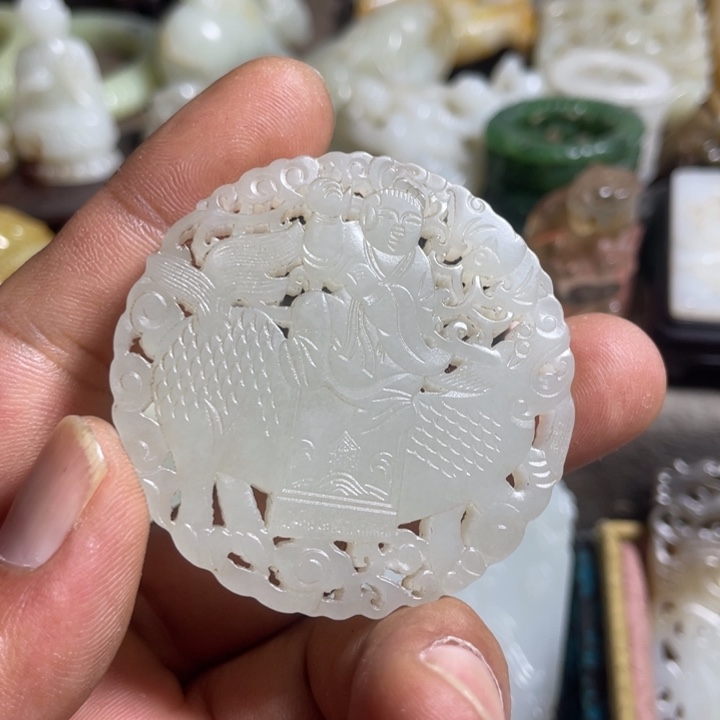 和田玉未镶嵌吊坠(不含链)冰*