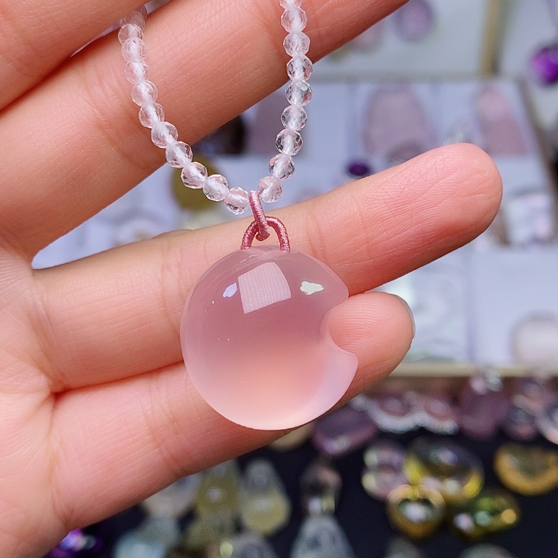 水晶吊坠(赠链)未镶嵌