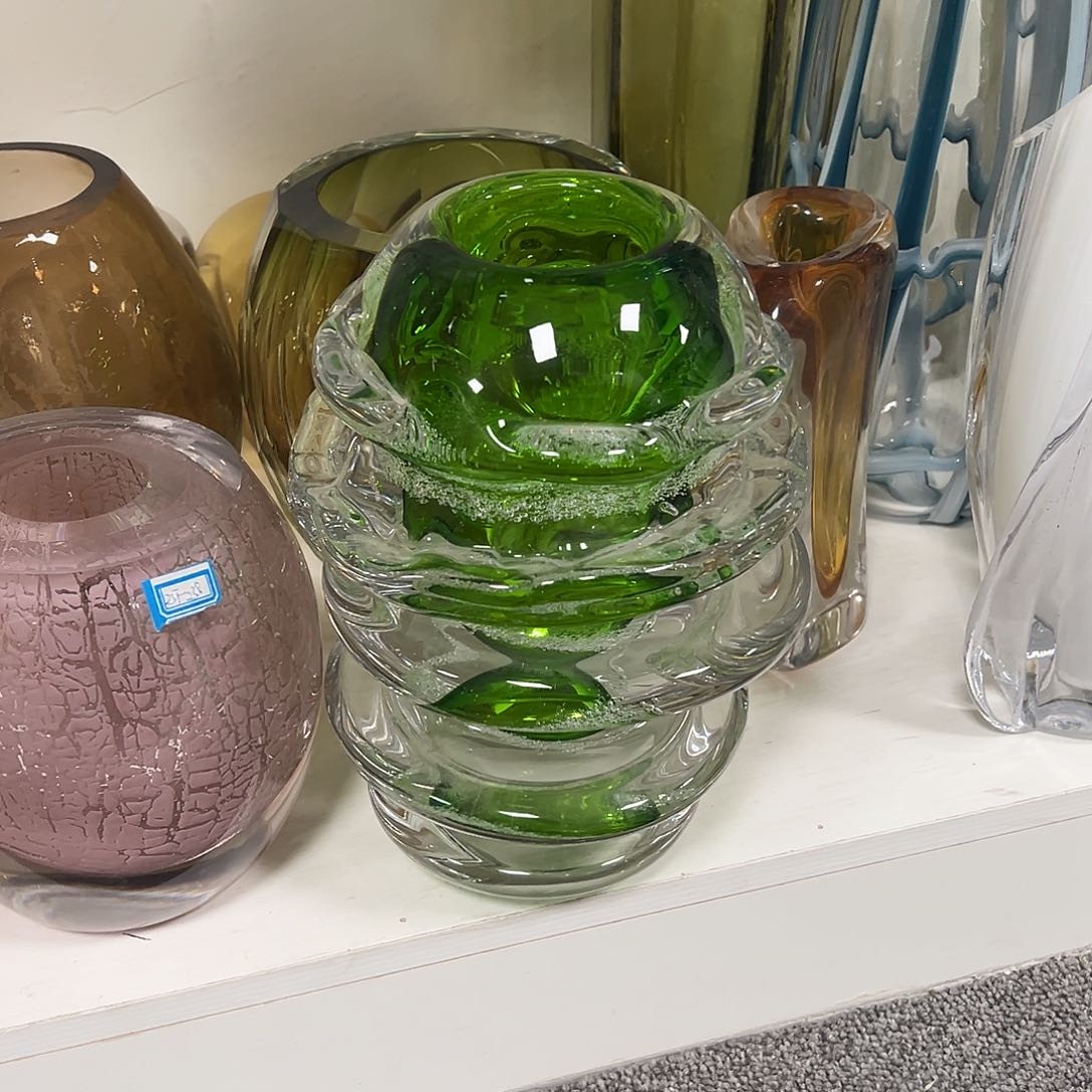 琉璃高25青苹果绿密集气泡琉璃花器