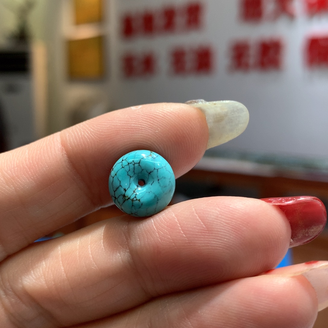 绿松石配饰未镶嵌