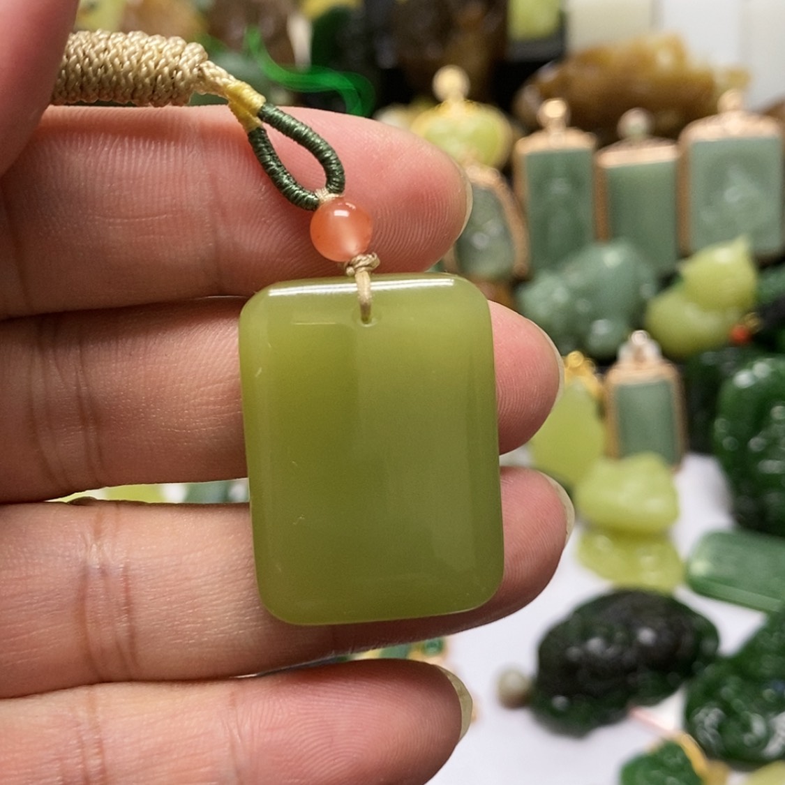 【闪购商品】和田玉颈饰未镶嵌