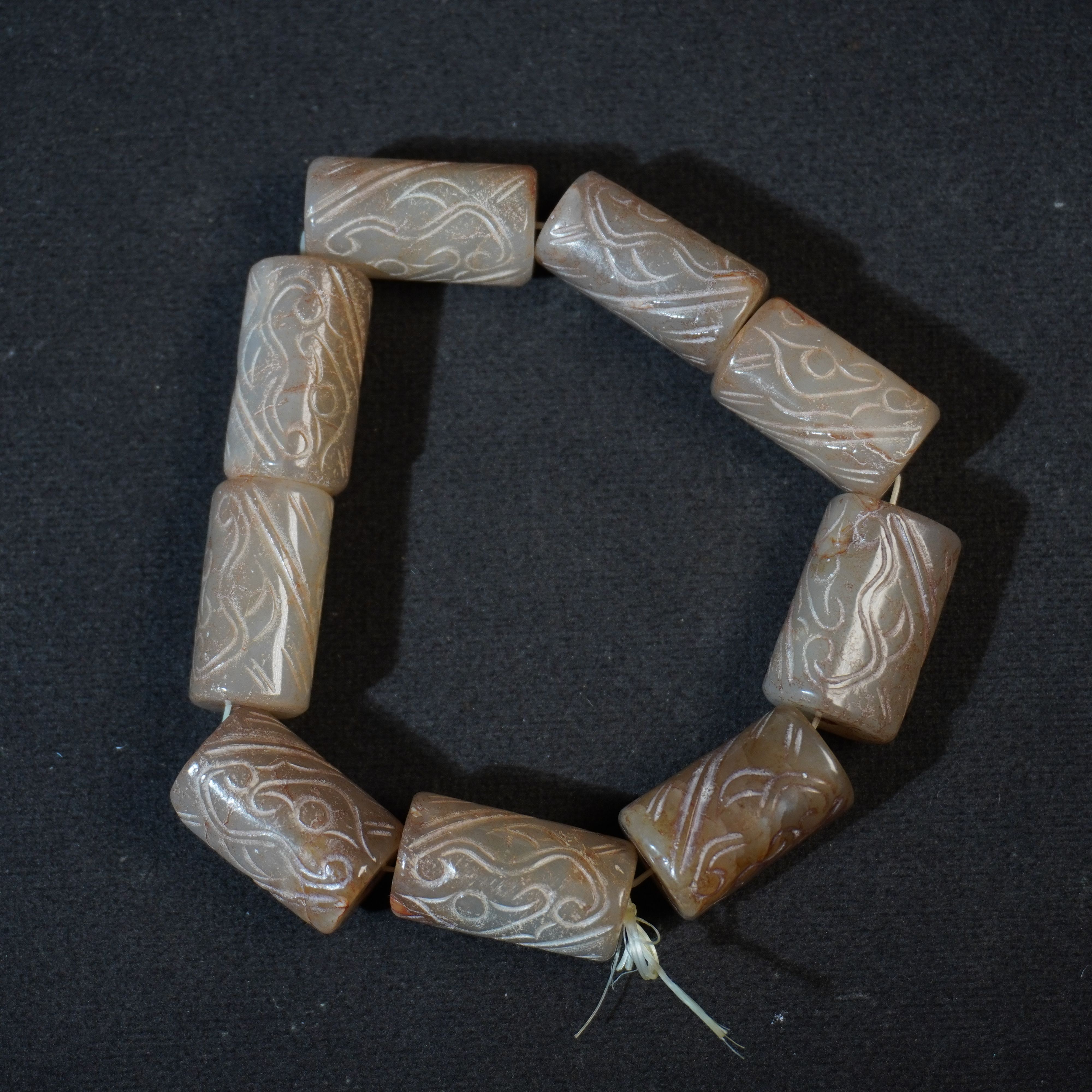 11SD17 清 和田玉手串