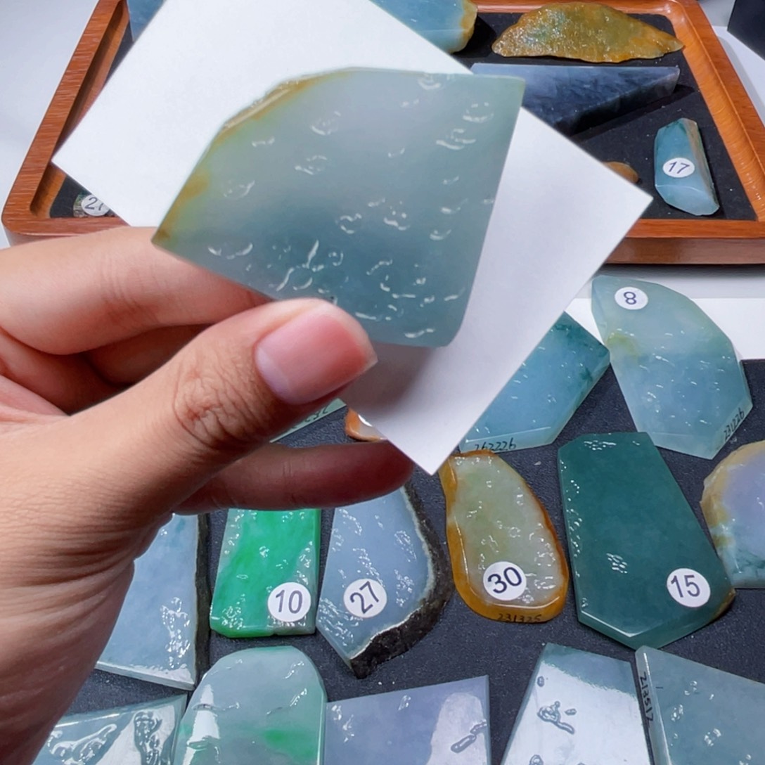 定制翡翠未镶嵌小挂件料