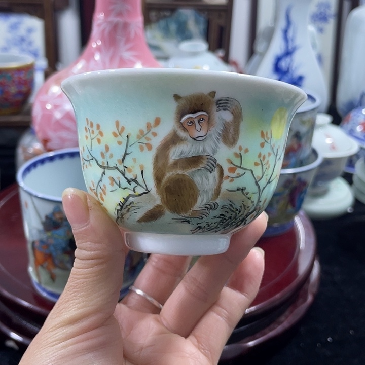 景德镇陶瓷手绘主人杯