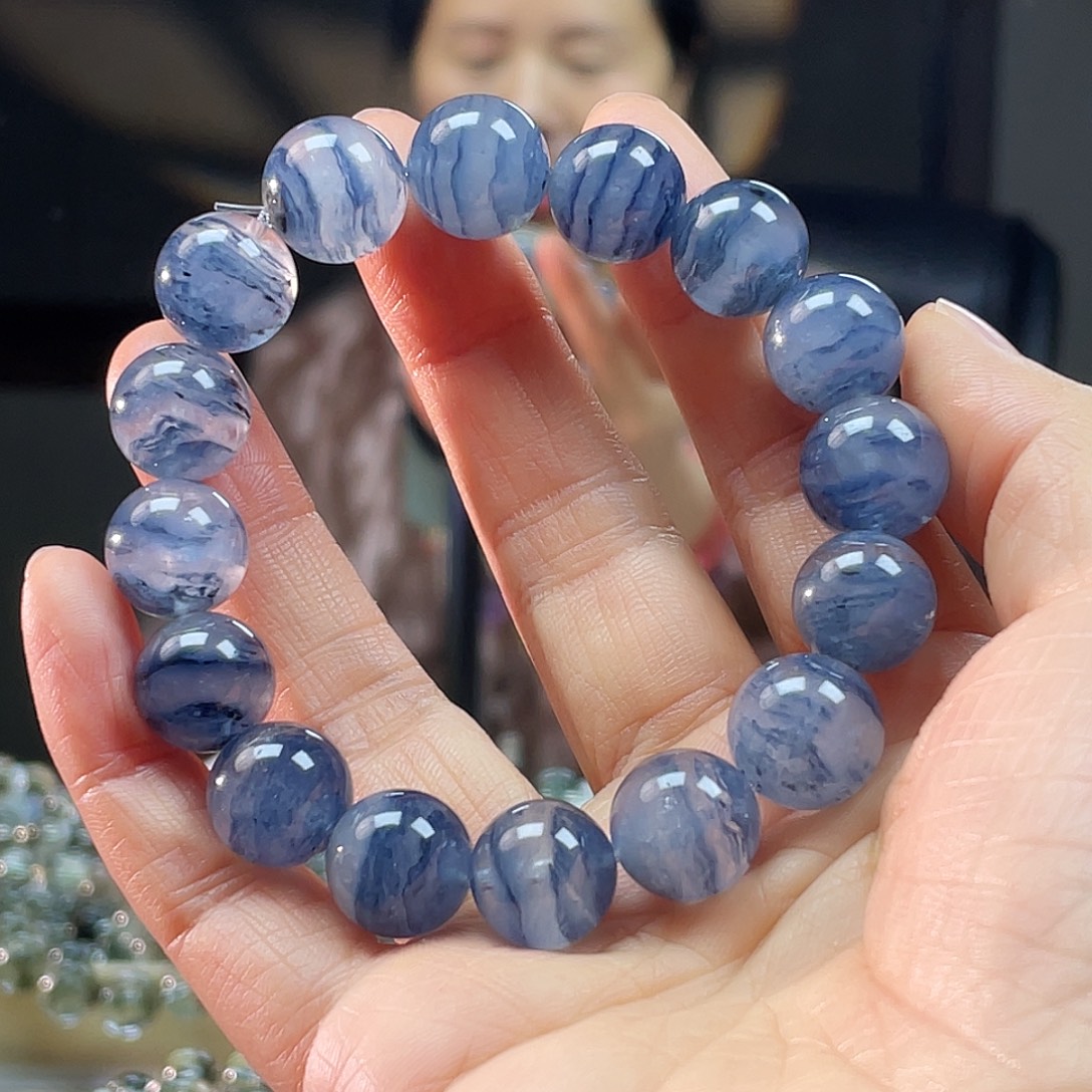 燕***子水晶未镶嵌手链蓝兔