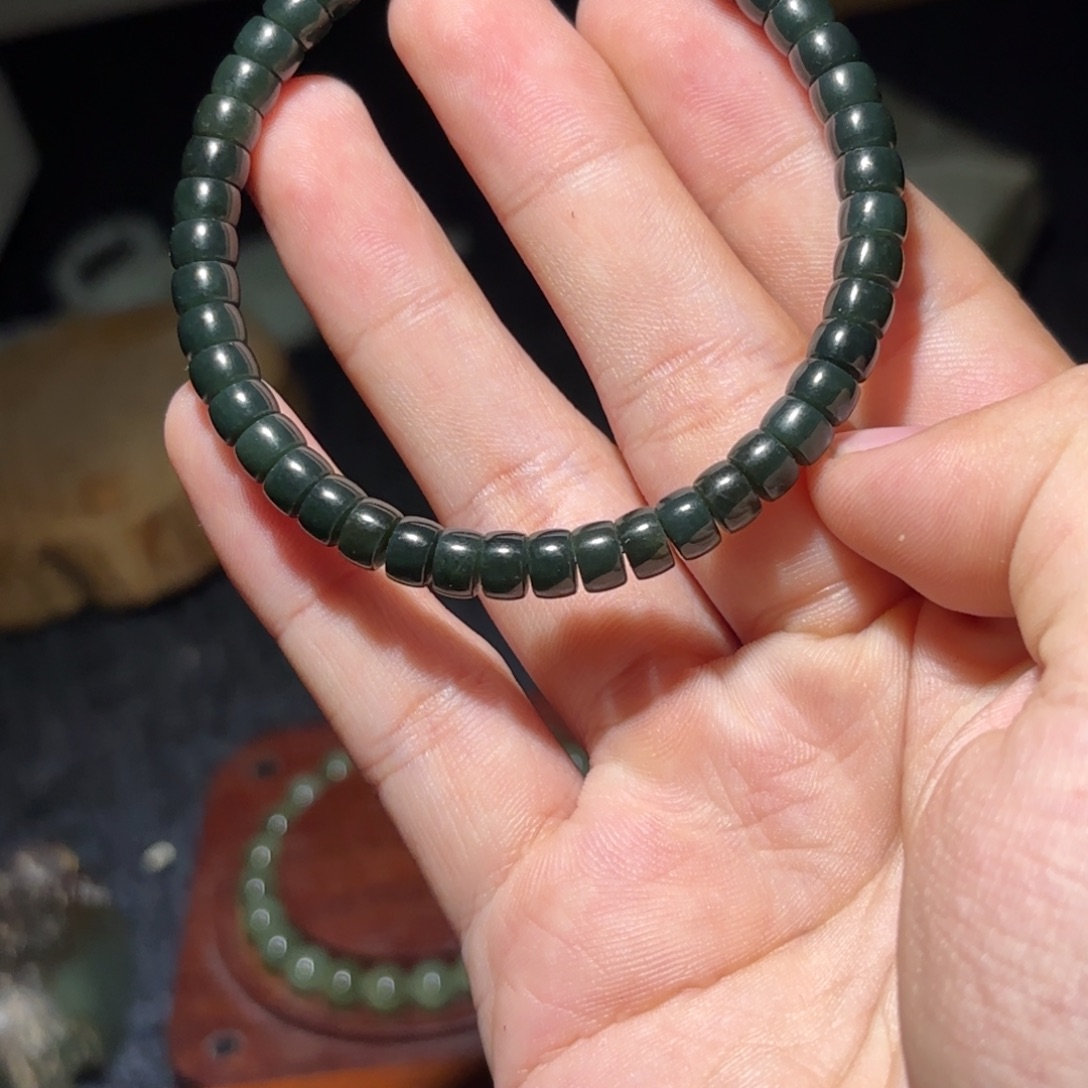 和田玉未镶嵌手链