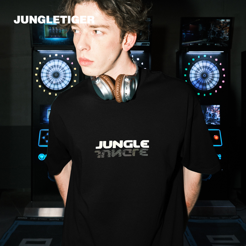 丛林老虎美式字母反光短袖t恤男夏季2024新款潮牌青少年黑色半袖