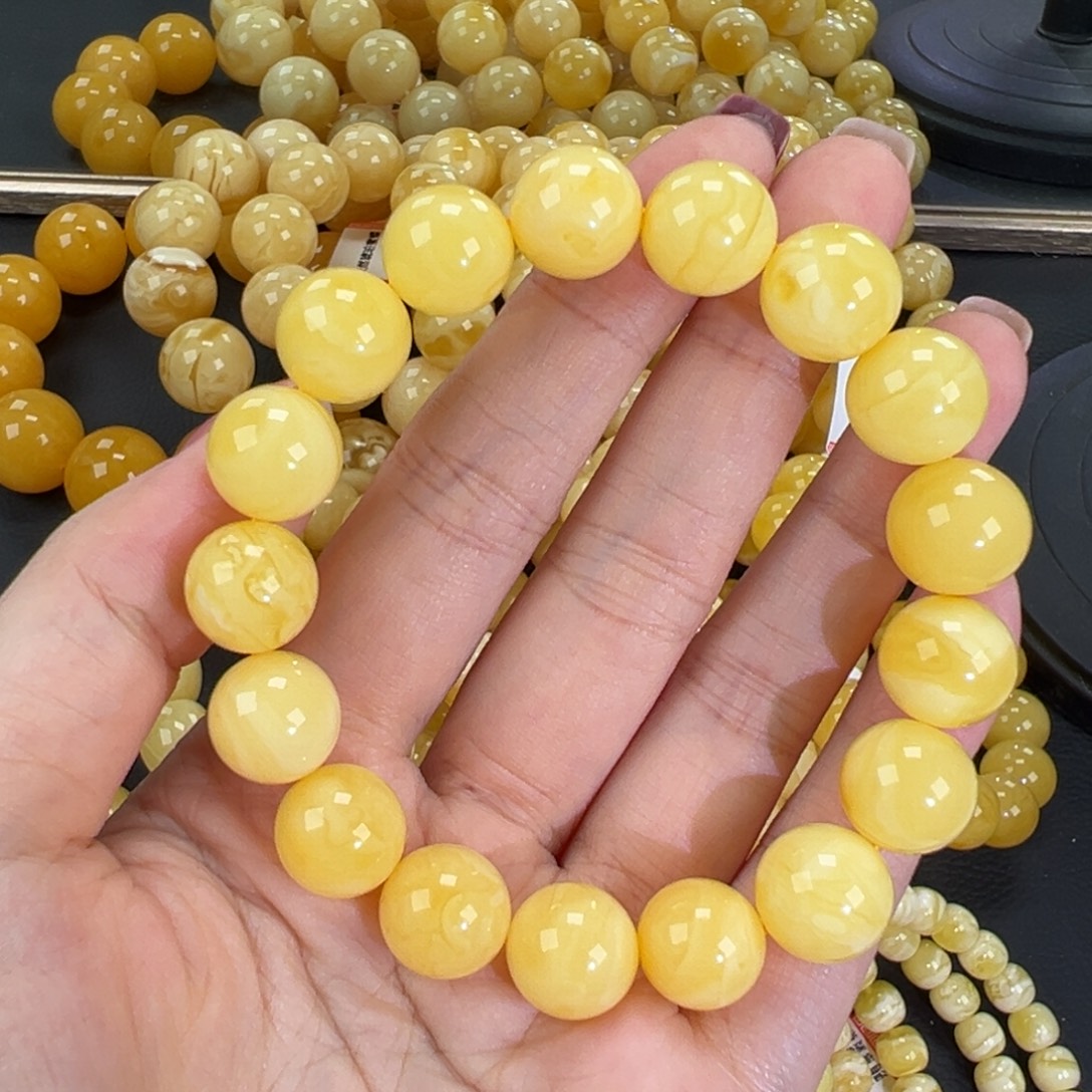 琥珀未镶嵌手链19.4黄白蜡