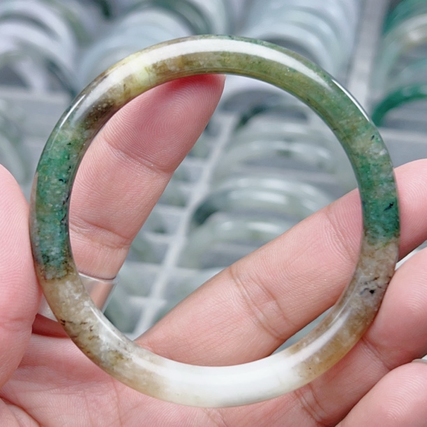 独山玉老坑料多色款59圈手镯8x8女款手镯玉手镯