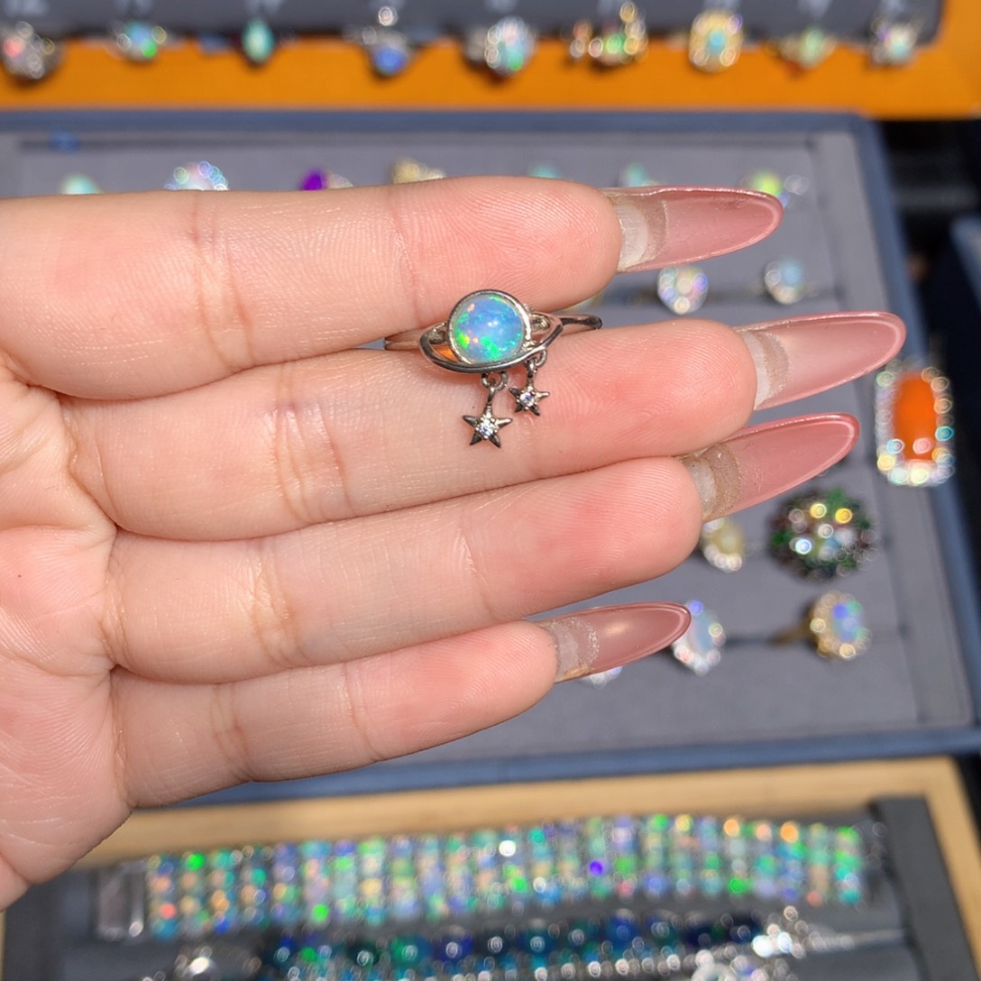 银S925镶嵌欧泊欧泊戒指l