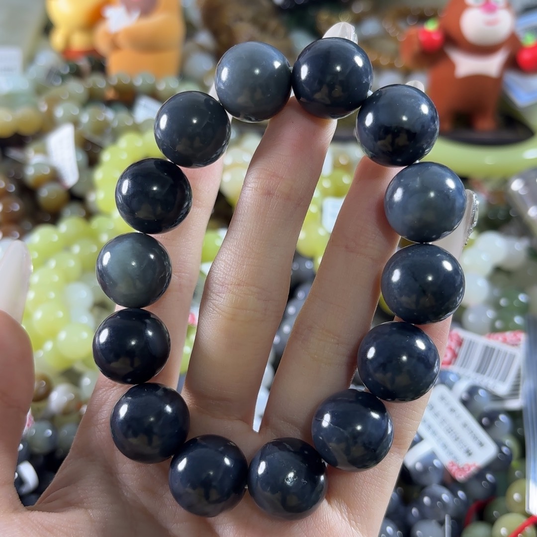 和田玉未镶嵌手链随机发一