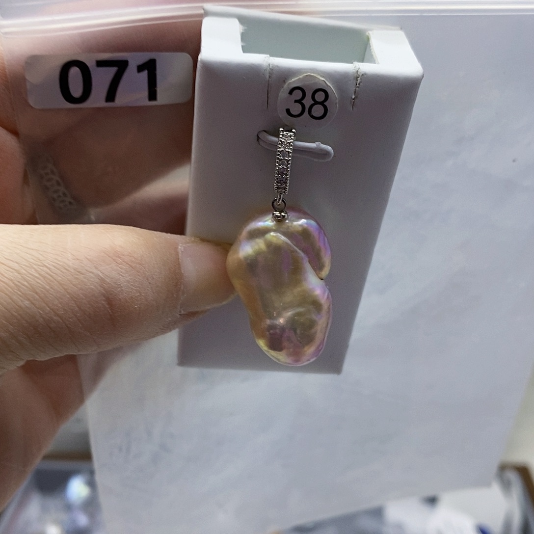 颈饰合金淡水珍珠